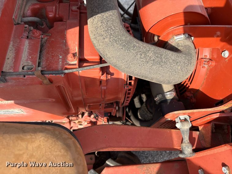 image for item FB8666 1995 Ditch Witch 3500 trencher