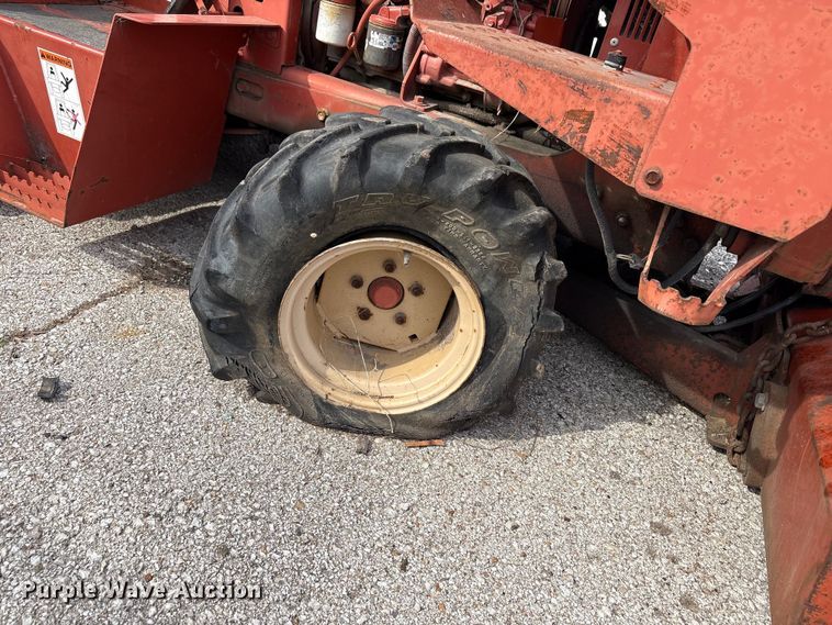 image for item FB8666 1995 Ditch Witch 3500 trencher