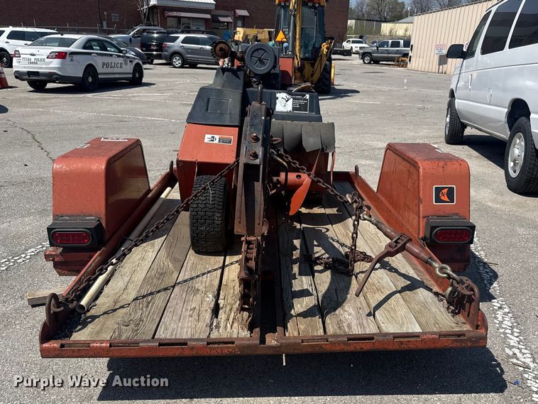 image for item FB8667 1989 Ditch Witch 1620 trencher