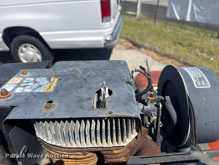 image for item FB8667 1989 Ditch Witch 1620 trencher