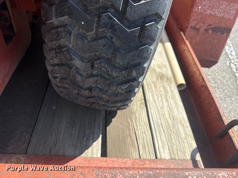 image for item FB8667 1989 Ditch Witch 1620 trencher
