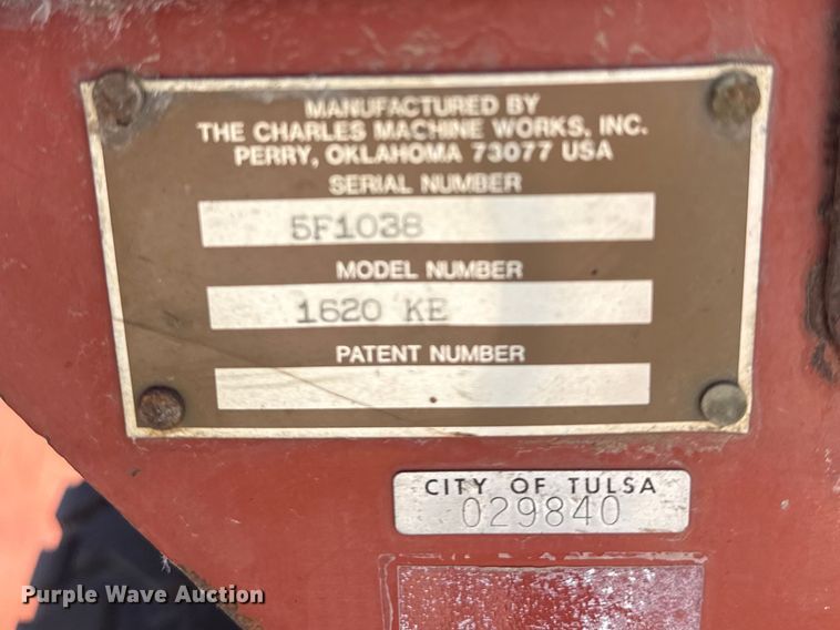 image for item FB8667 1989 Ditch Witch 1620 trencher