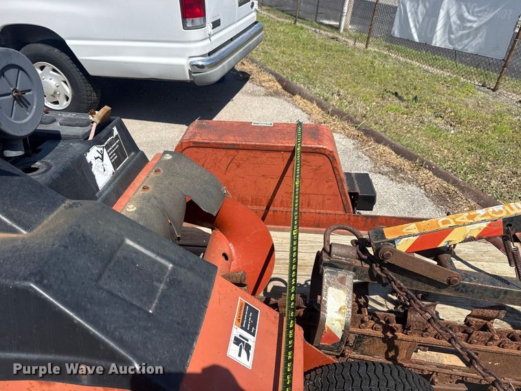 image for item FB8667 1989 Ditch Witch 1620 trencher