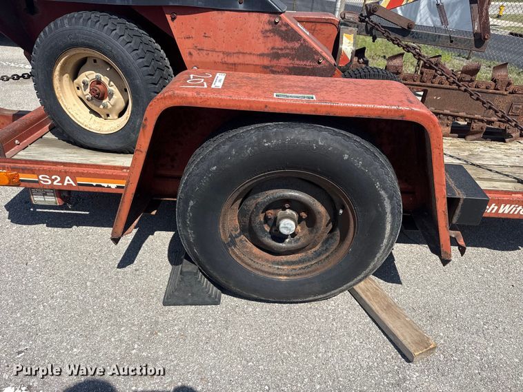 image for item FB8667 1989 Ditch Witch 1620 trencher
