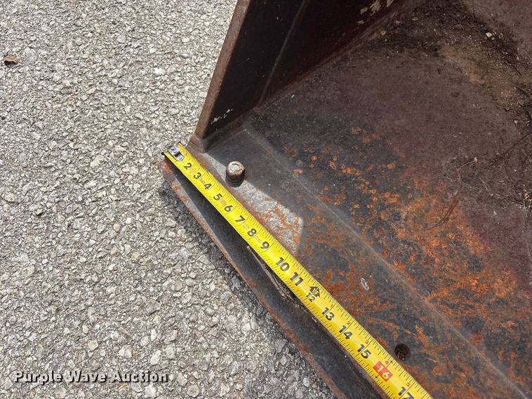 image for item FB8668 1994 John Deere 310D backhoe