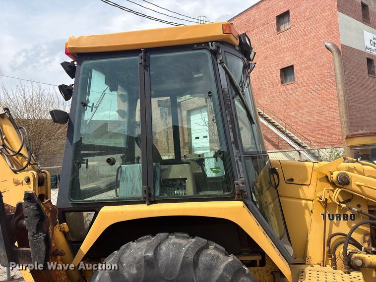 image for item FB8668 1994 John Deere 310D backhoe