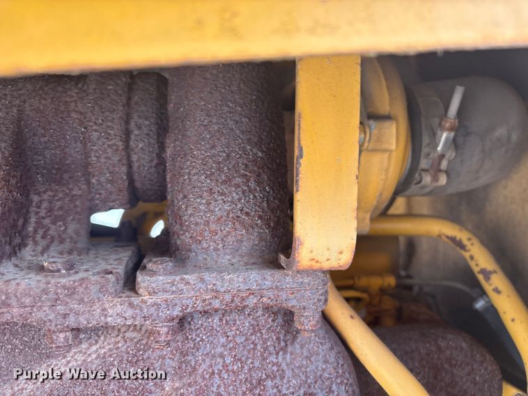 image for item FB8668 1994 John Deere 310D backhoe