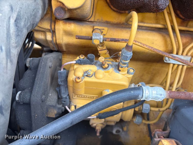 image for item FB8668 1994 John Deere 310D backhoe