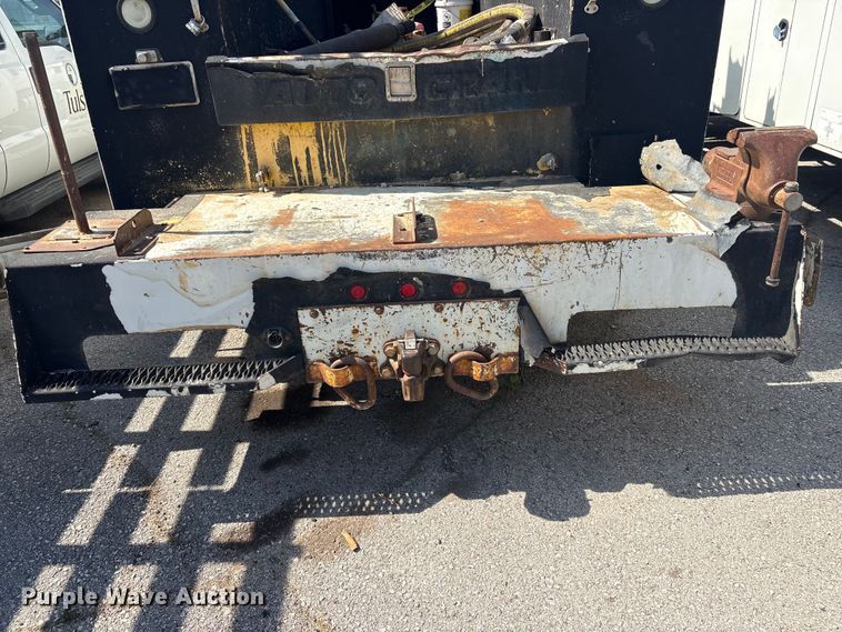 image for item FB8669 2011 International WorkStar 7400 utility / service truck