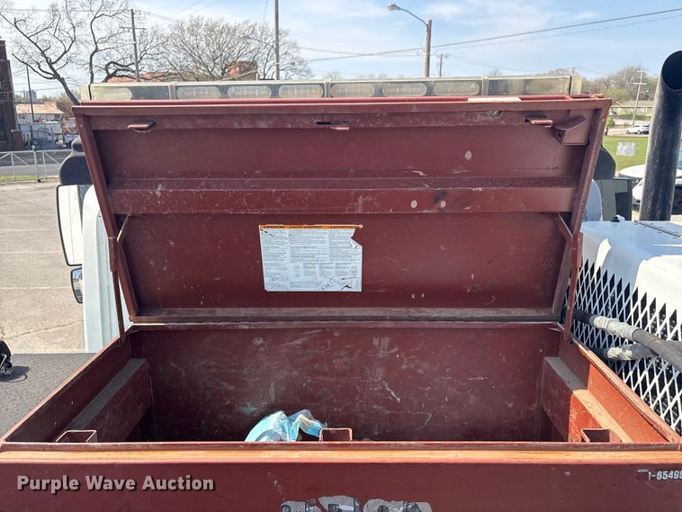 image for item FB8669 2011 International WorkStar 7400 utility / service truck