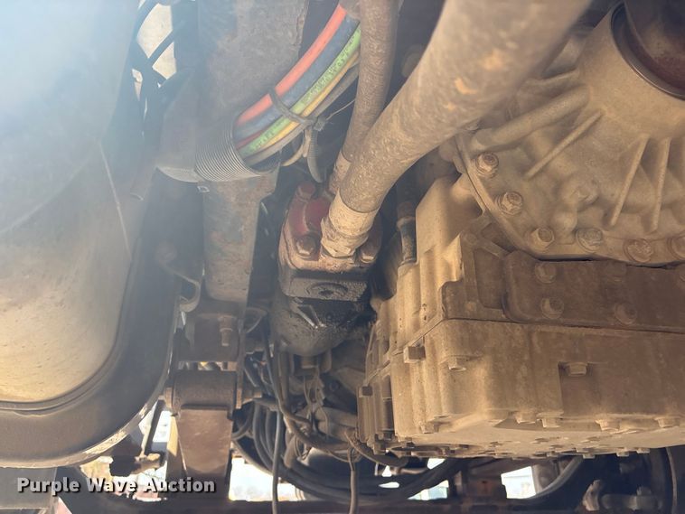 image for item FB8669 2011 International WorkStar 7400 utility / service truck