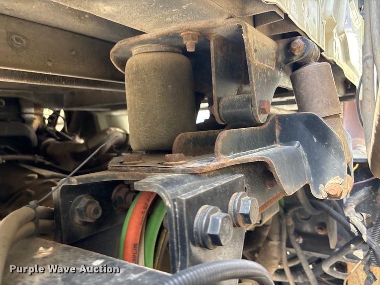 image for item FB8669 2011 International WorkStar 7400 utility / service truck