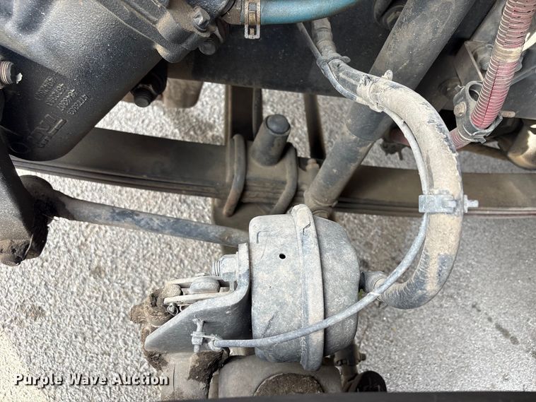 image for item FB8670 2013 Freightliner 114SD semi truck