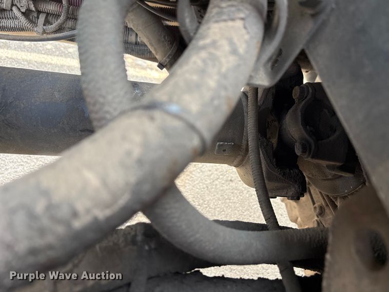 image for item FB8670 2013 Freightliner 114SD semi truck