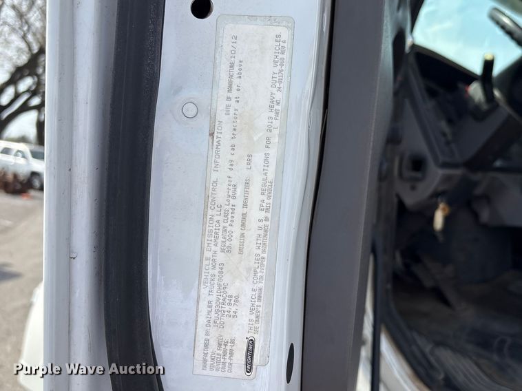 image for item FB8670 2013 Freightliner 114SD semi truck