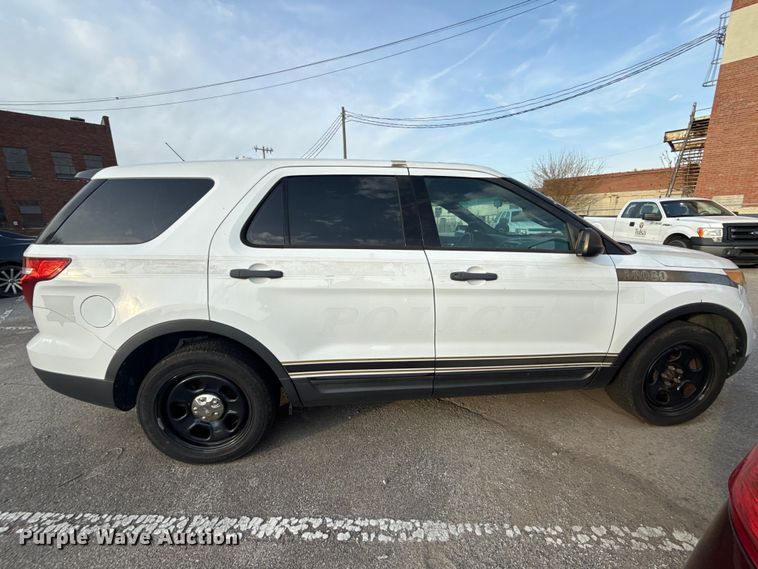 image for item FB8671 2013 Ford Explorer Police Interceptor SUV
