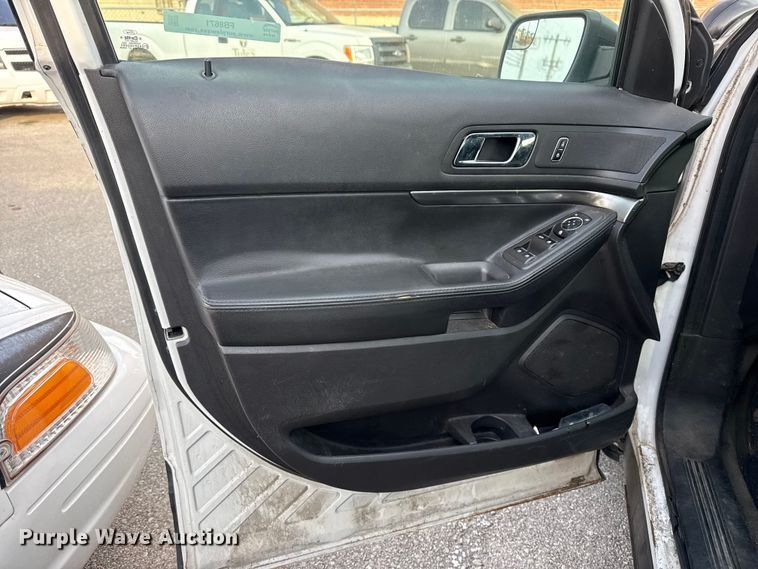 image for item FB8671 2013 Ford Explorer Police Interceptor SUV