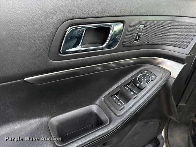 image for item FB8671 2013 Ford Explorer Police Interceptor SUV