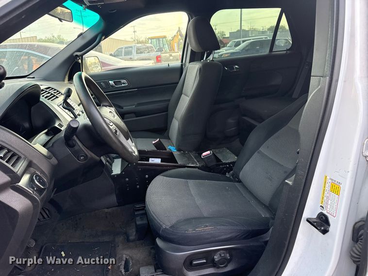 image for item FB8671 2013 Ford Explorer Police Interceptor SUV