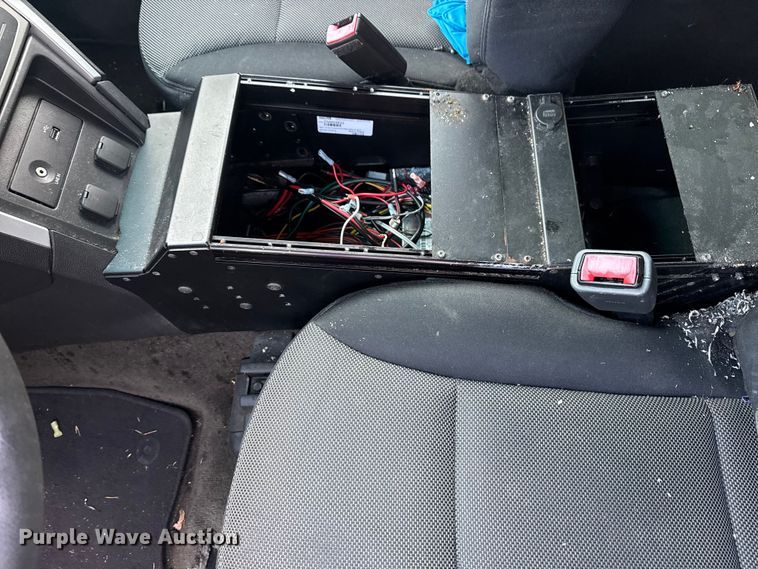 image for item FB8671 2013 Ford Explorer Police Interceptor SUV