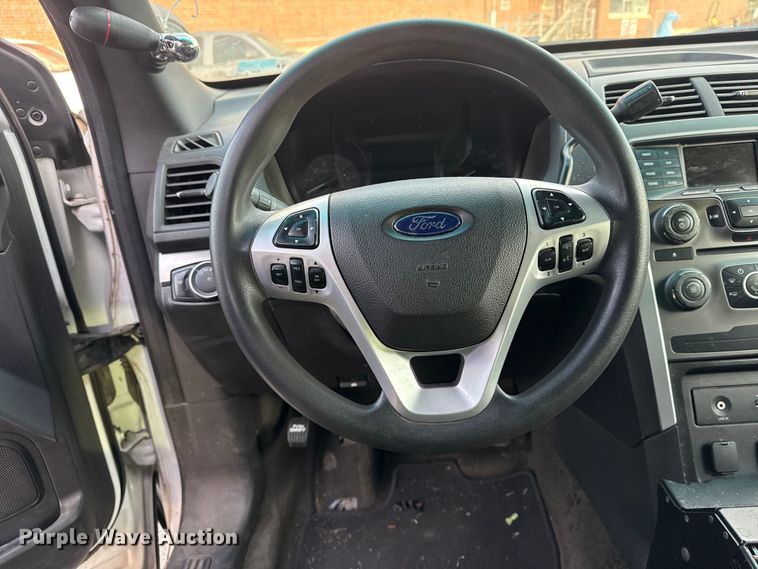 image for item FB8671 2013 Ford Explorer Police Interceptor SUV