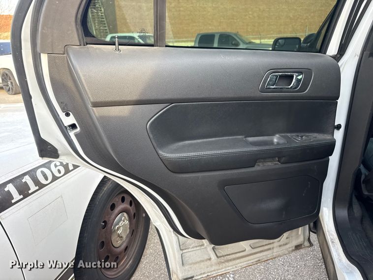 image for item FB8671 2013 Ford Explorer Police Interceptor SUV