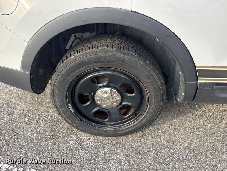 image for item FB8671 2013 Ford Explorer Police Interceptor SUV