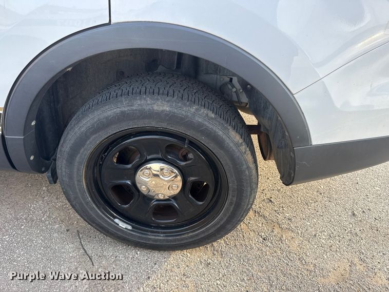 image for item FB8671 2013 Ford Explorer Police Interceptor SUV