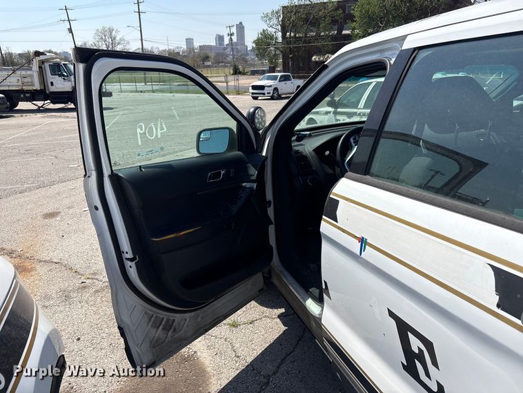 image for item FB8672 2013 Ford Explorer Police Interceptor SUV