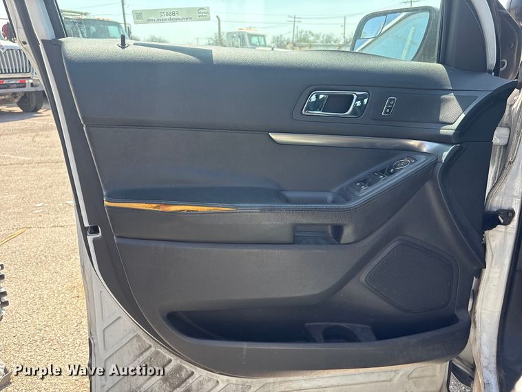 image for item FB8672 2013 Ford Explorer Police Interceptor SUV