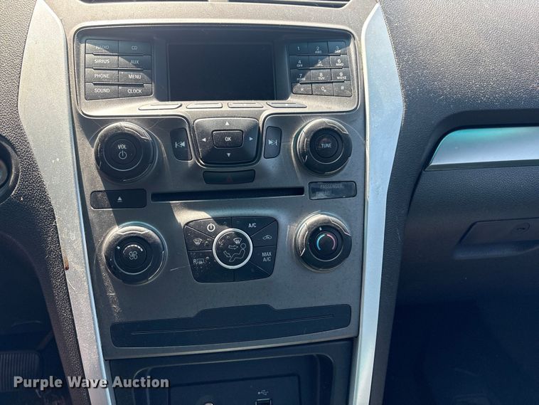 image for item FB8672 2013 Ford Explorer Police Interceptor SUV