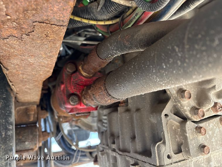 image for item FB8673 2011 International WorkStar 7400 dump truck