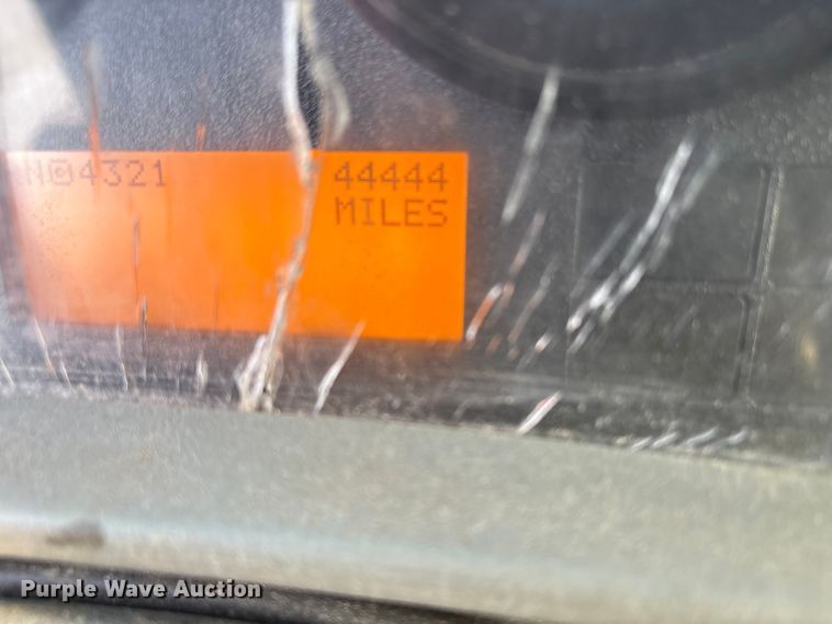 image for item FB8673 2011 International WorkStar 7400 dump truck