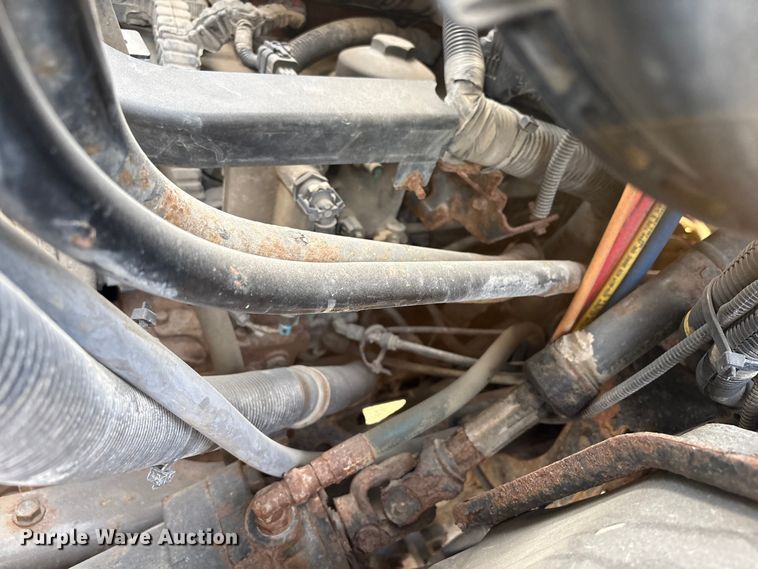 image for item FB8673 2011 International WorkStar 7400 dump truck