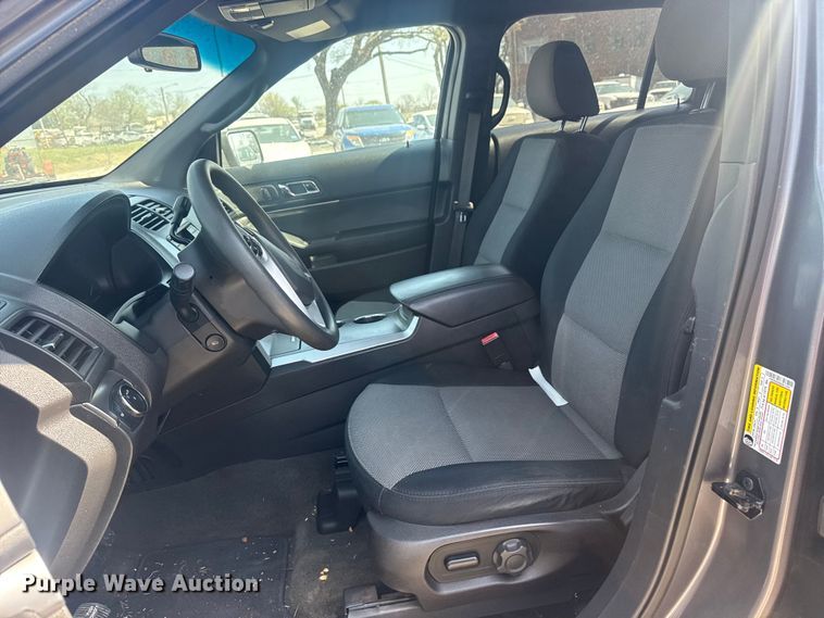 image for item FB8674 2014 Ford Explorer Police Interceptor SUV