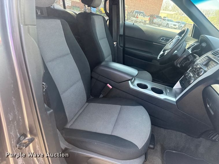 image for item FB8674 2014 Ford Explorer Police Interceptor SUV