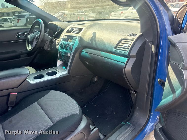 image for item FB8675 2014 Ford Explorer Police Interceptor SUV