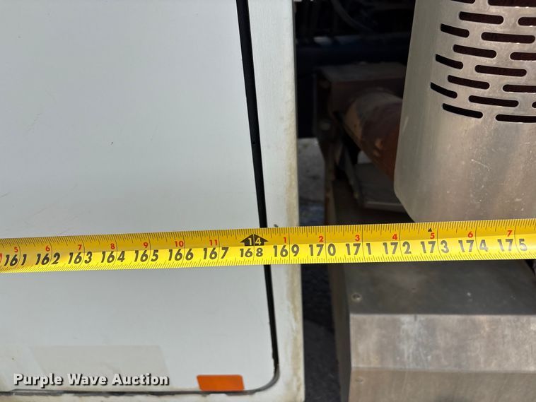 image for item FB8676 2011 International WorkStar 7400 utility / service truck