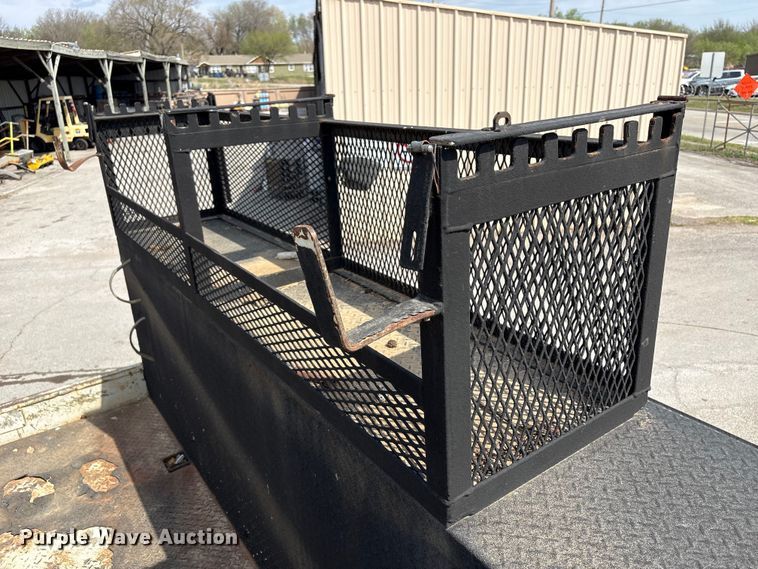 image for item FB8676 2011 International WorkStar 7400 utility / service truck