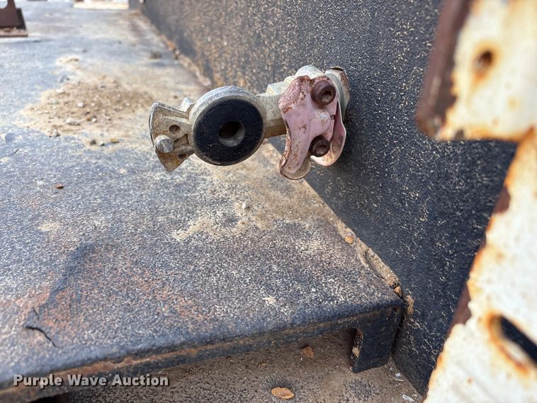 image for item FB8676 2011 International WorkStar 7400 utility / service truck