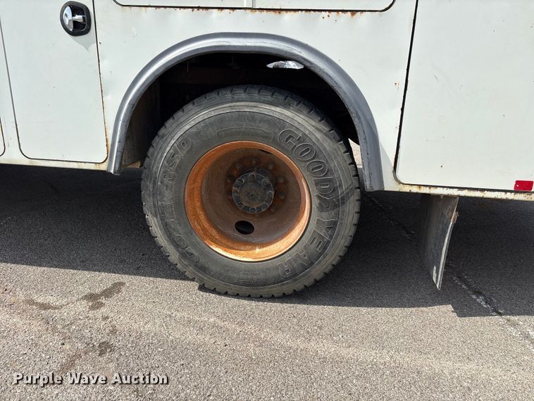 image for item FB8676 2011 International WorkStar 7400 utility / service truck