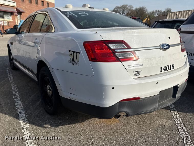 image for item FB8677 2014 Ford Taurus Police Interceptor 