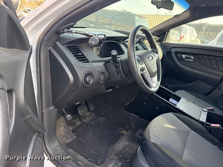 image for item FB8677 2014 Ford Taurus Police Interceptor 