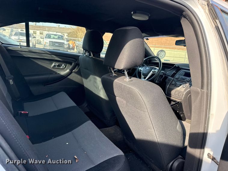 image for item FB8677 2014 Ford Taurus Police Interceptor 