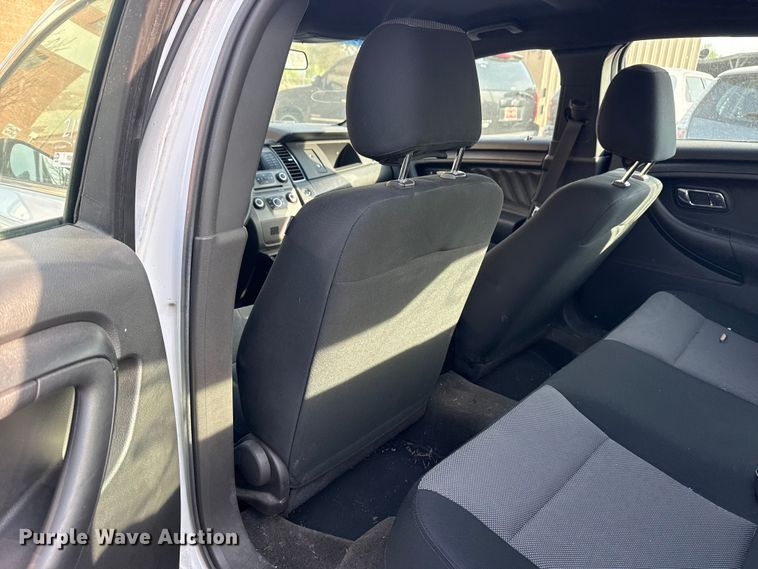 image for item FB8677 2014 Ford Taurus Police Interceptor 