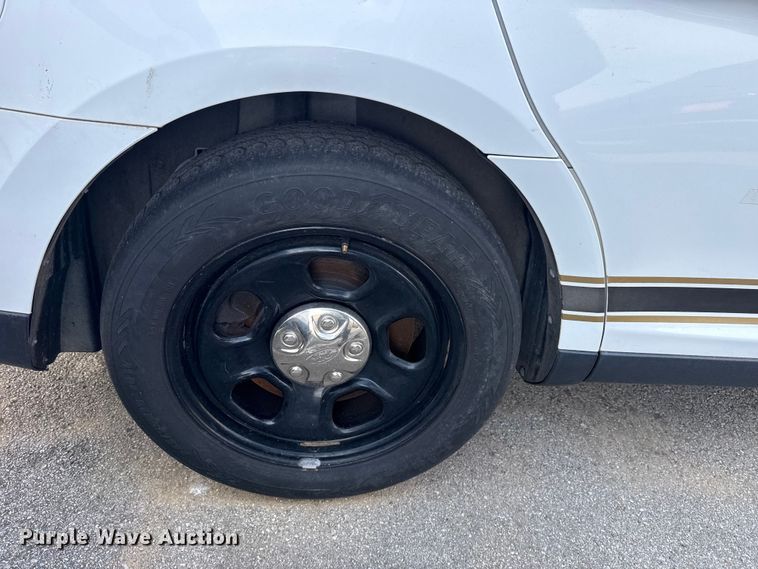 image for item FB8677 2014 Ford Taurus Police Interceptor 