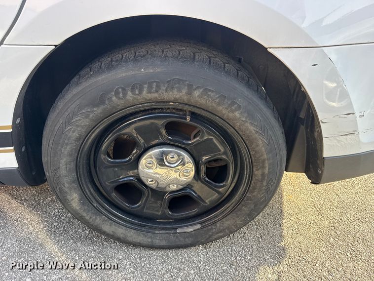 image for item FB8677 2014 Ford Taurus Police Interceptor 