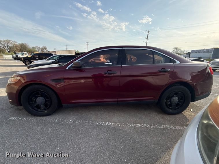 image for item FB8678 2015 Ford Taurus Police Interceptor 