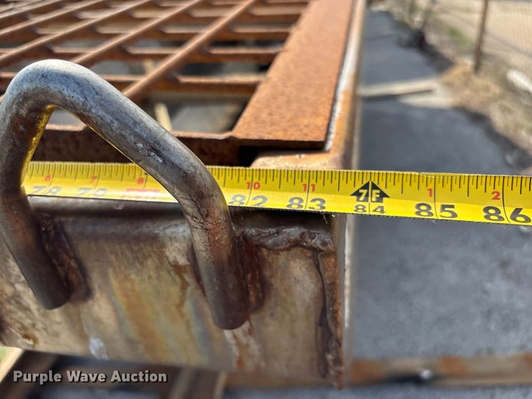 image for item FB8679 Swenson spreader