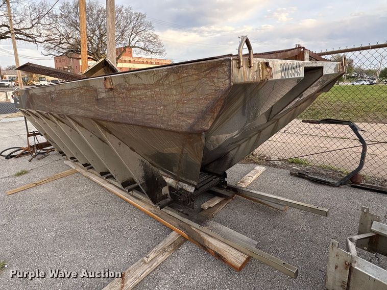 image for item FB8680 Swenson spreader